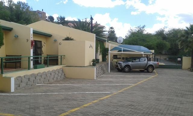Hotel Pension Onganga Windhoek Dış mekan fotoğraf